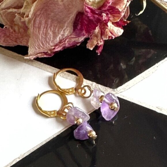 PURPLE CRYSTAL GOLD STATEMENT AMETHYST EARRINGS - Picture 2 of 2